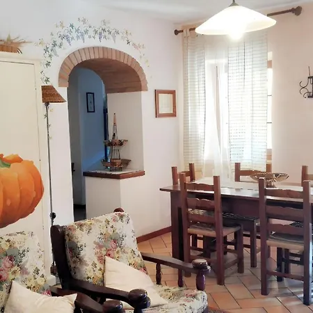 Spacious In Lisciano Niccone With Mountain View * Mercatale (Arezzo)